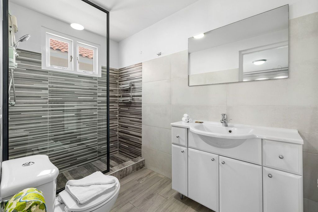 Photo of Bathroom in Palm Beach