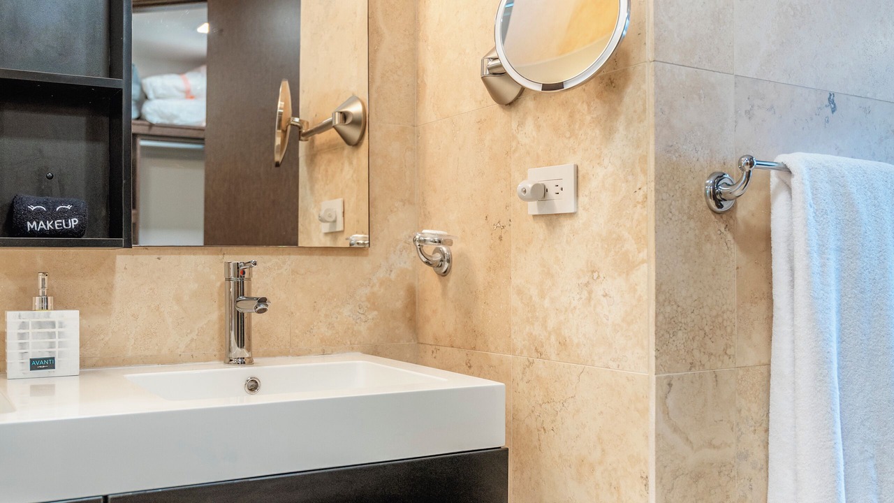 Photo of Bathroom in Oranjestad-West