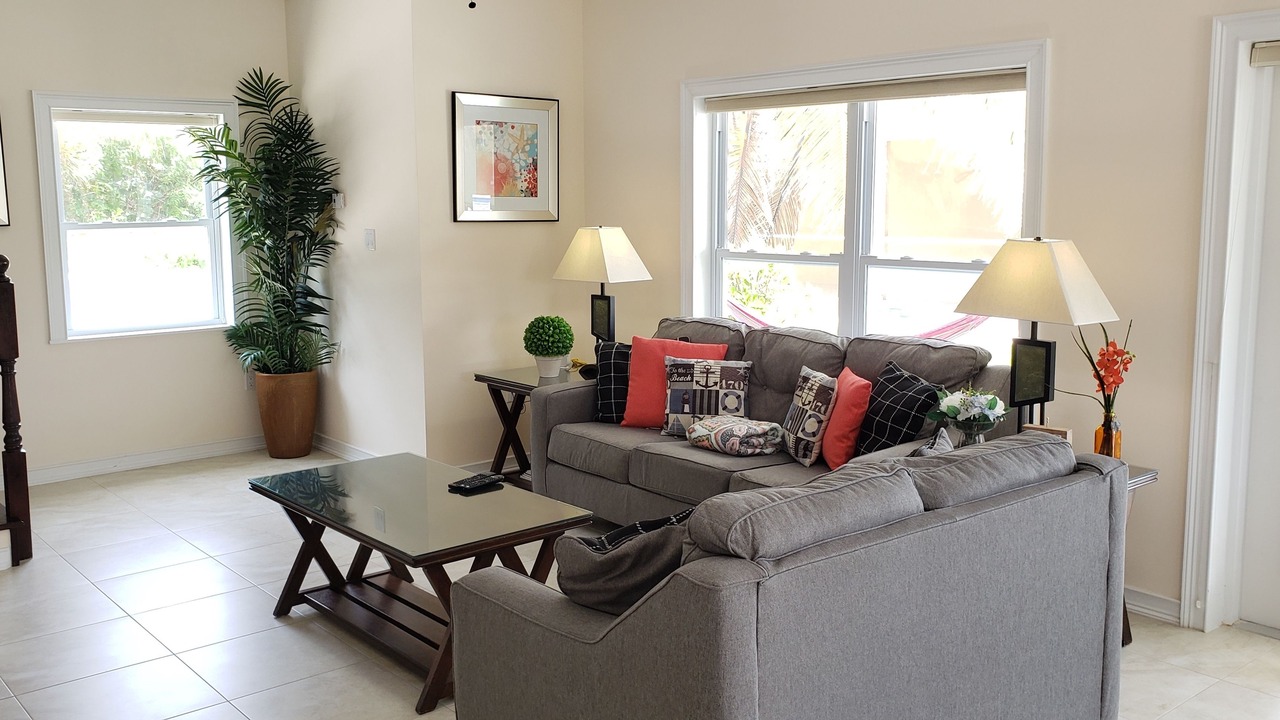 Photo of Livingroom in North Side