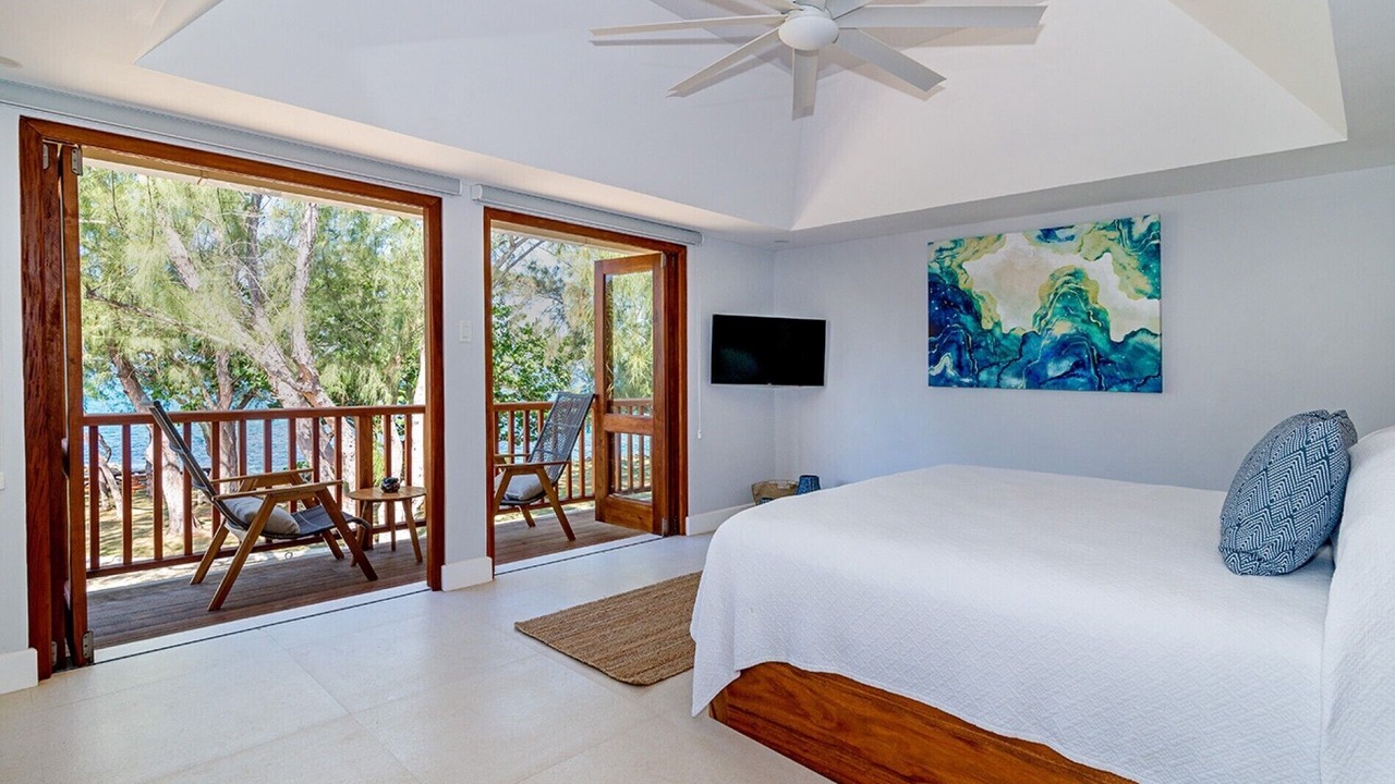 Photo of Bedroom in Discovery Bay