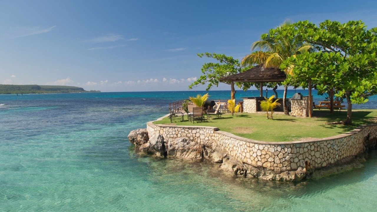Photo of Others in Discovery Bay