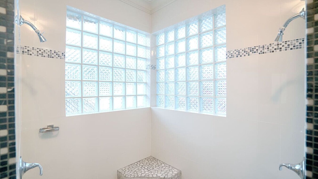 Photo of Bathroom in Boegoeroei
