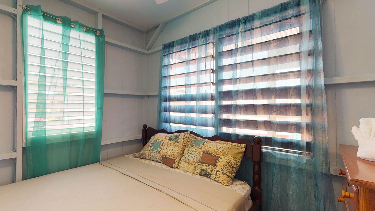 Photo of Bedroom in Placencia