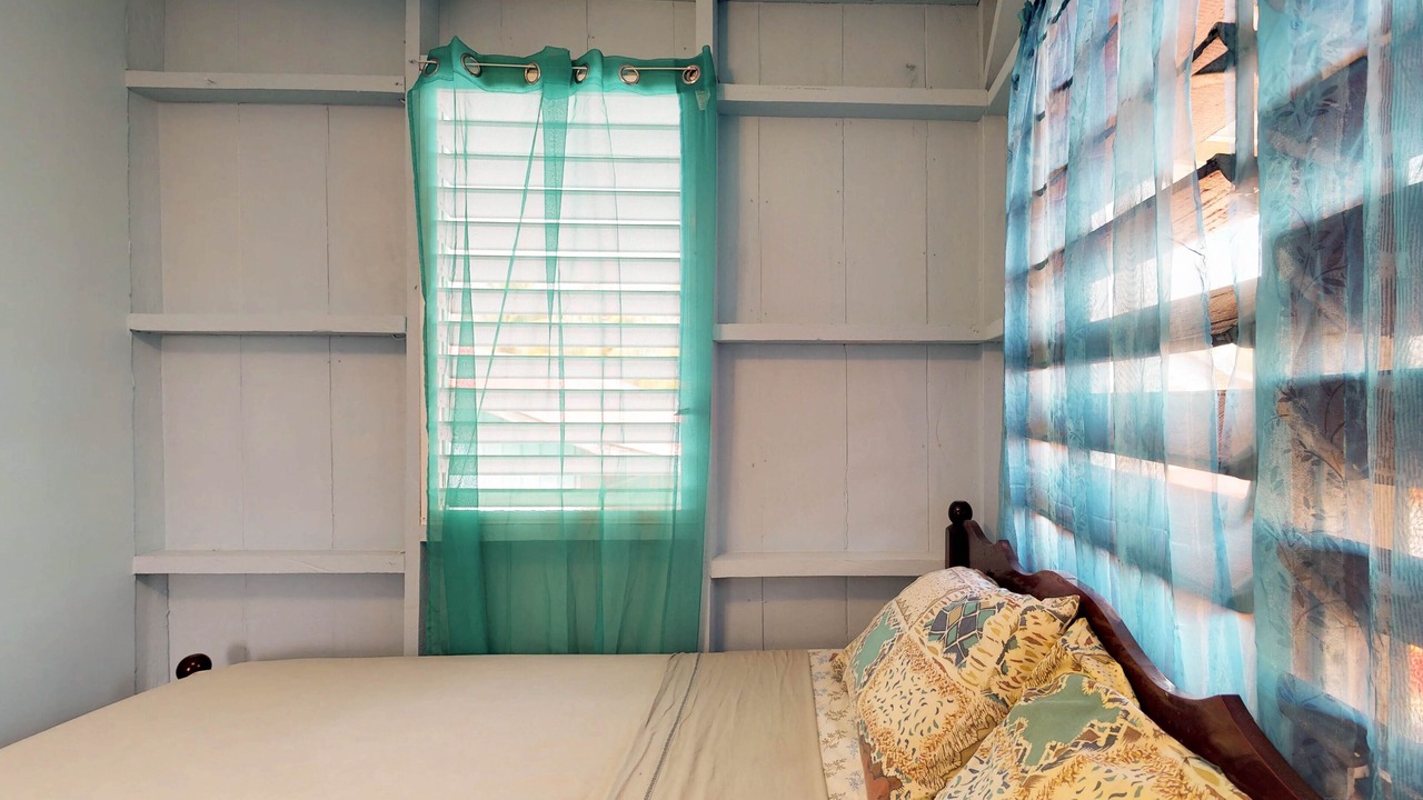 Photo of Bedroom in Placencia