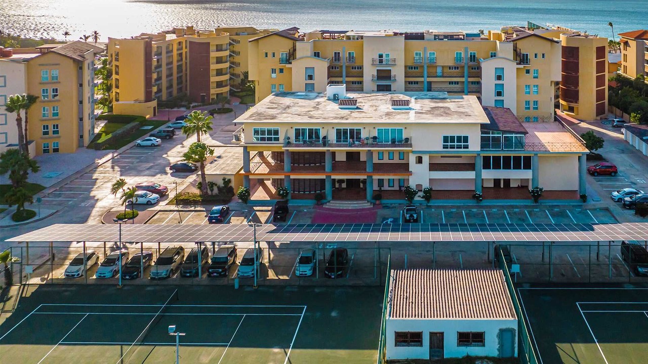 Photo of Outdoor in Oranjestad-West