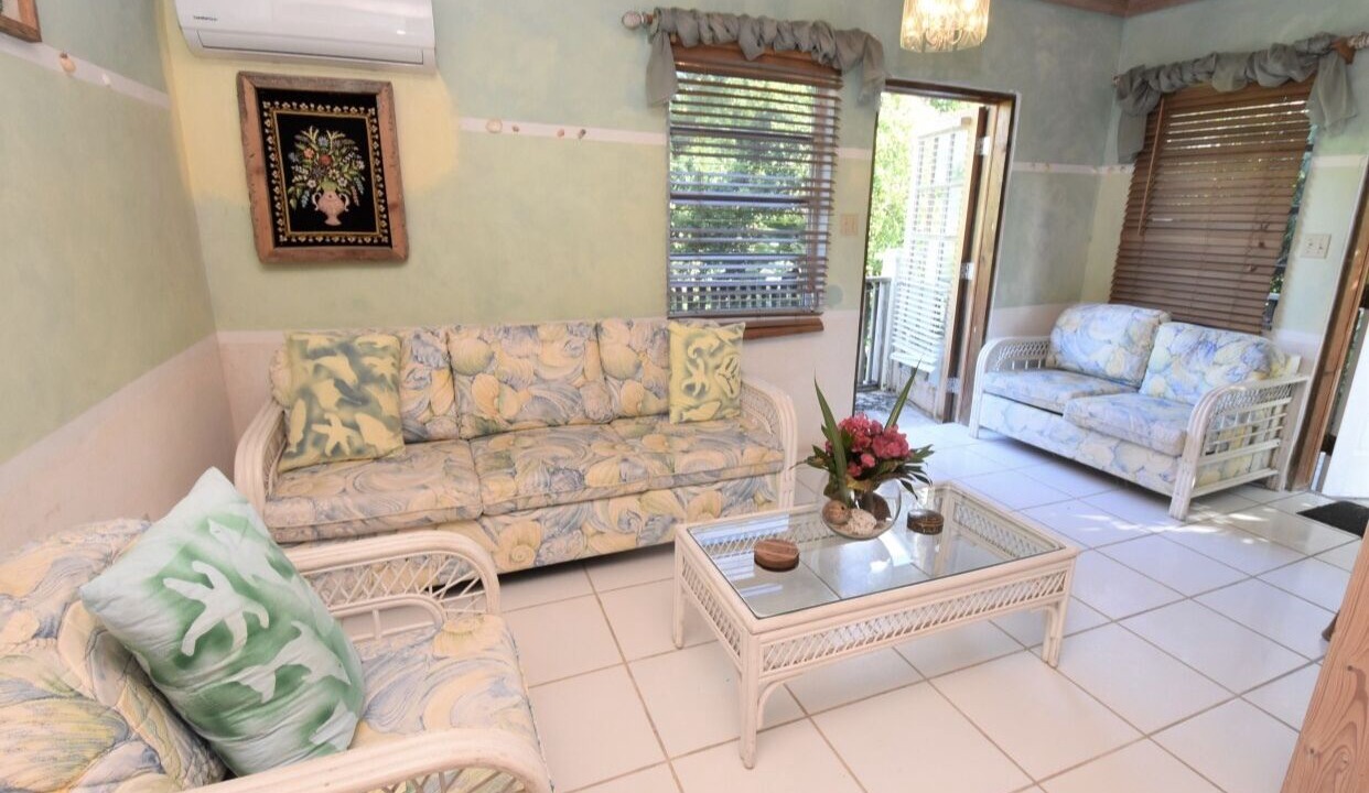 Photo of Livingroom in Dunmore Town