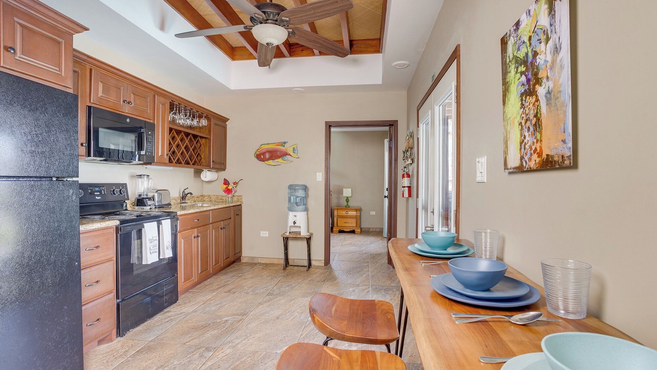 Photo of Kitchen in Caribbean Way
