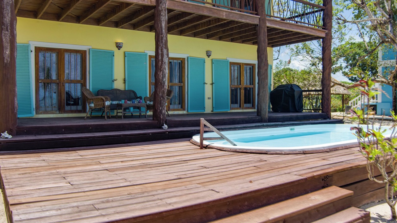 Photo of Patio Balcony in Caribbean Way