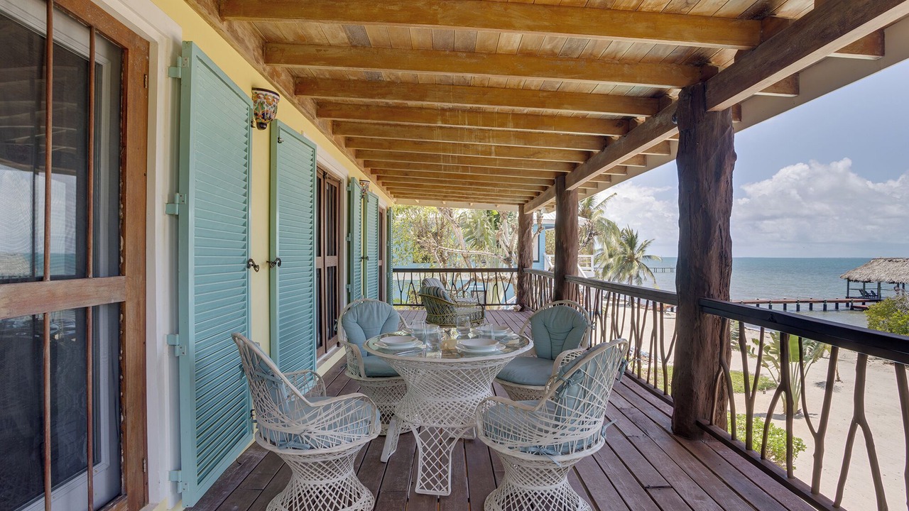 Photo of Outdoor in Caribbean Way