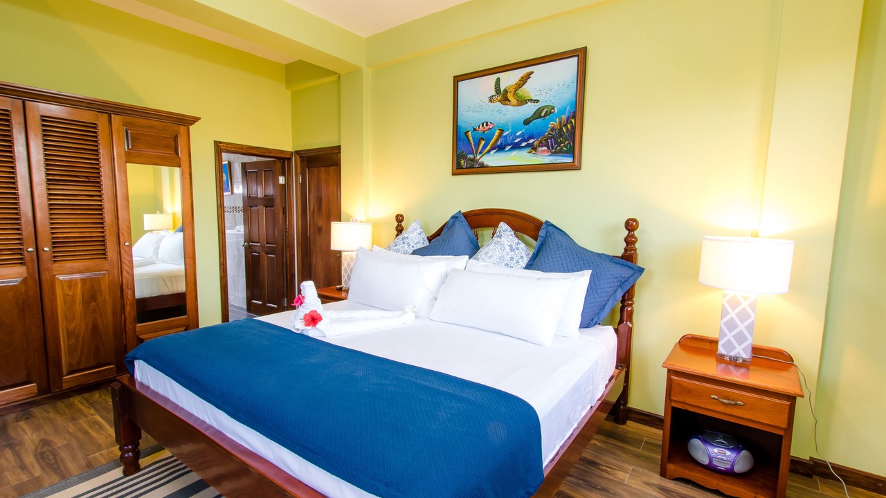 Photo of Bedroom in Placencia