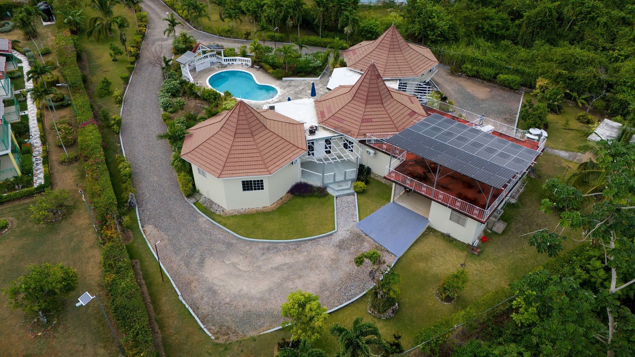 Photo of Outdoor in Runaway Bay
