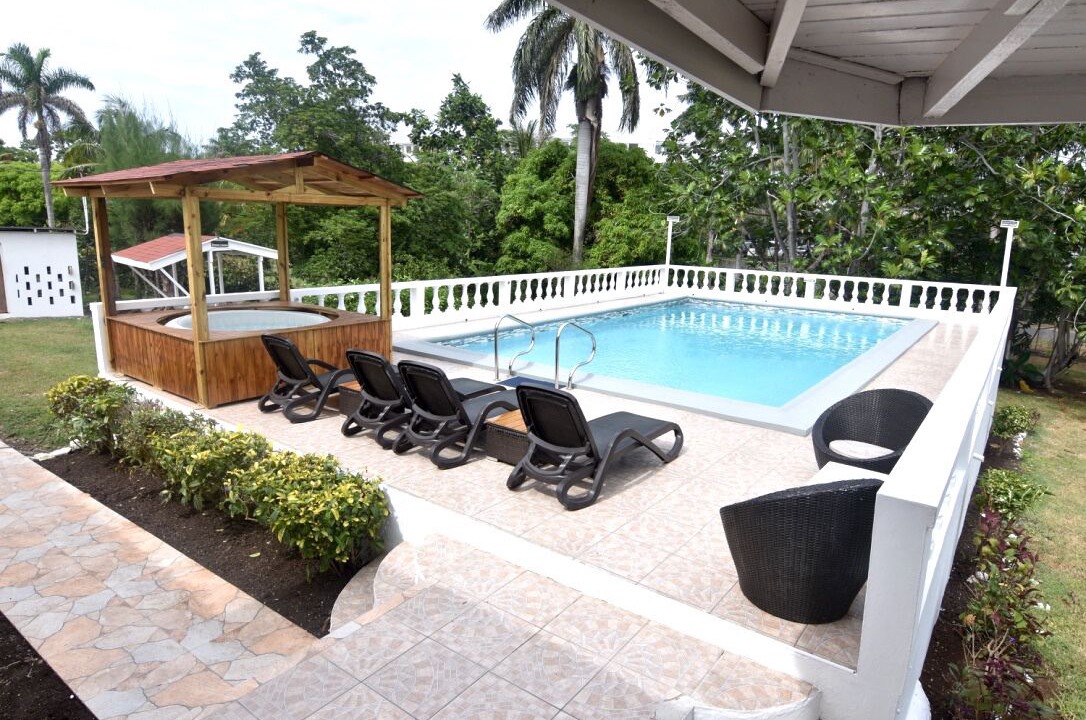 Photo of Outdoor in Mammee Bay