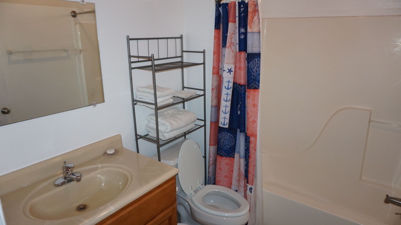 Photo of Bathroom in Spanish Wells