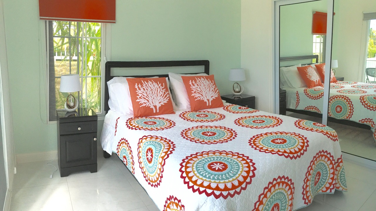 Photo of Bedroom in Orange Bay