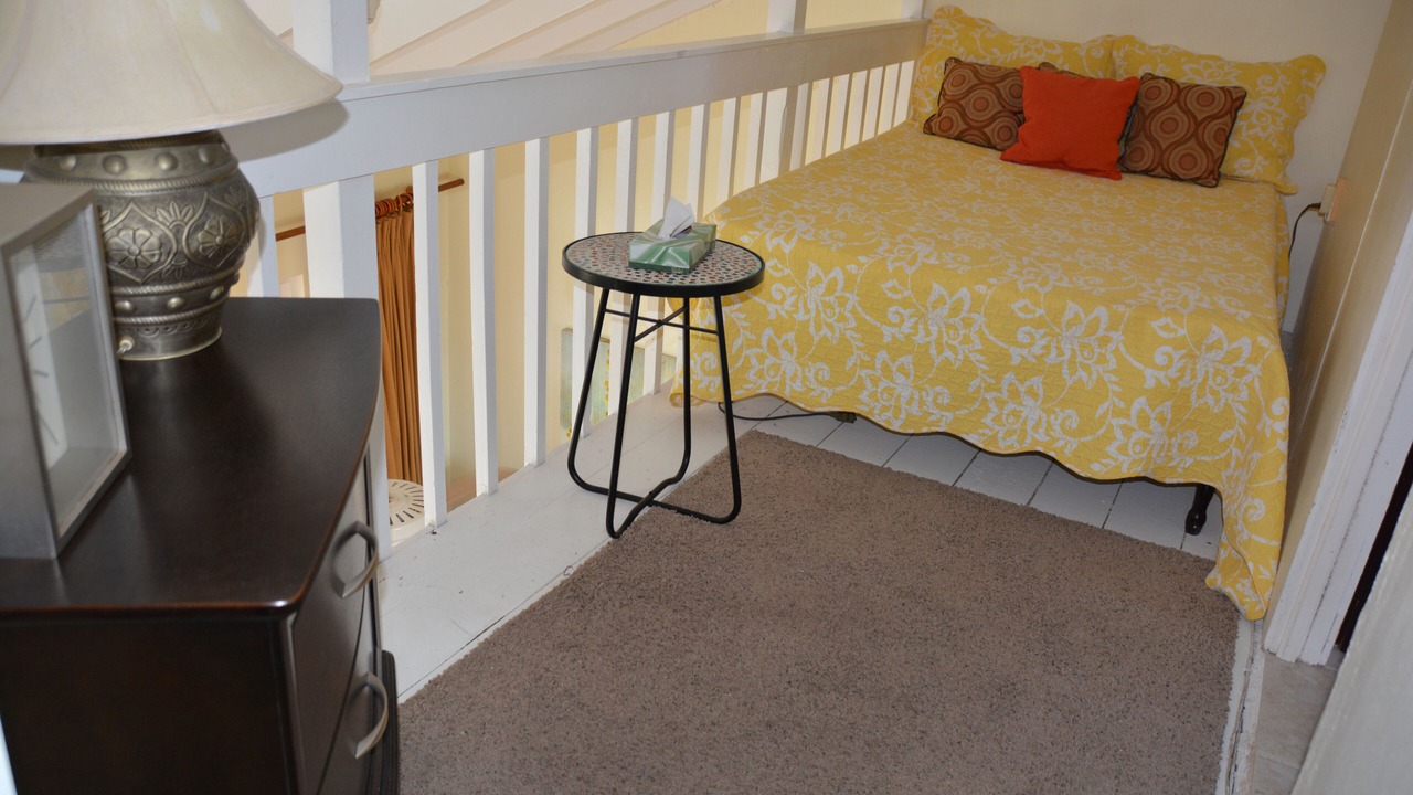 Photo of Bedroom in St.Bran's Burg