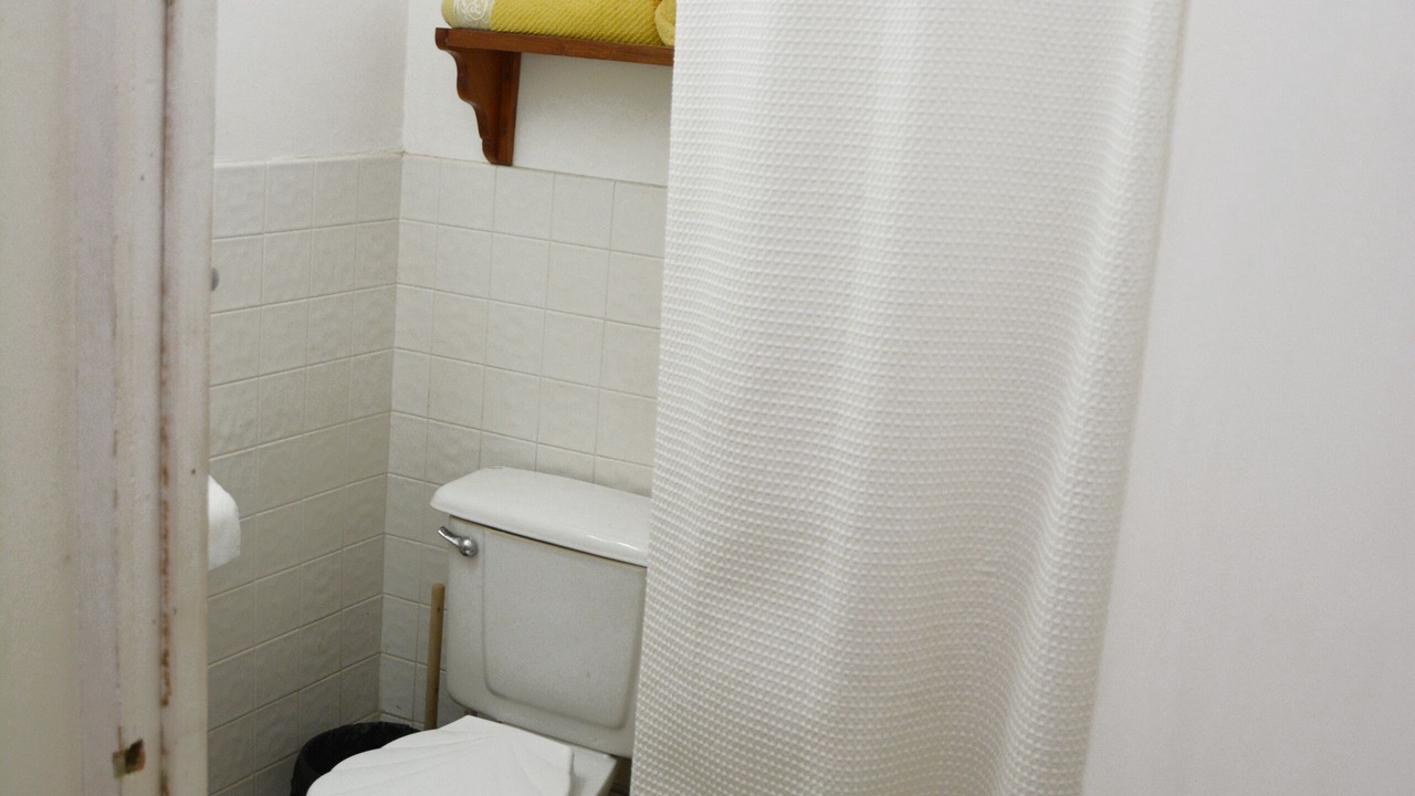 Photo of Bathroom in St.Bran's Burg