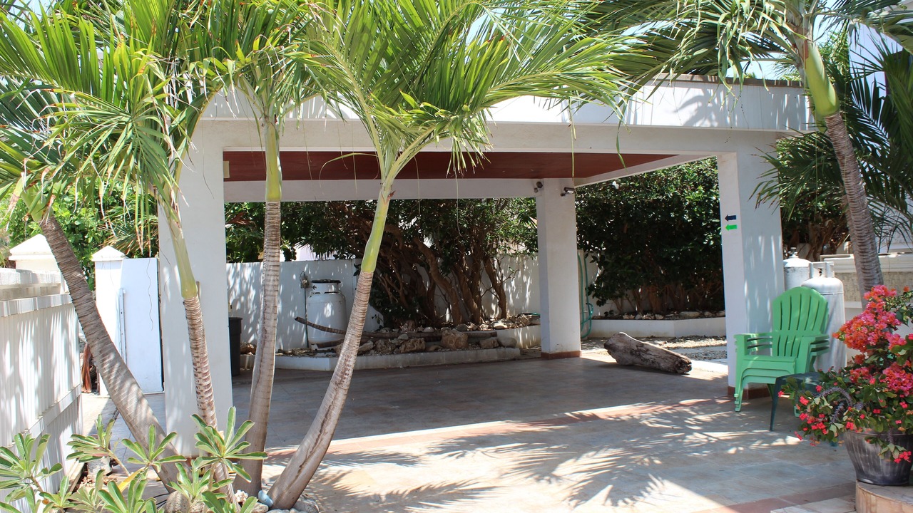 Photo of Patio Balcony in Arashi