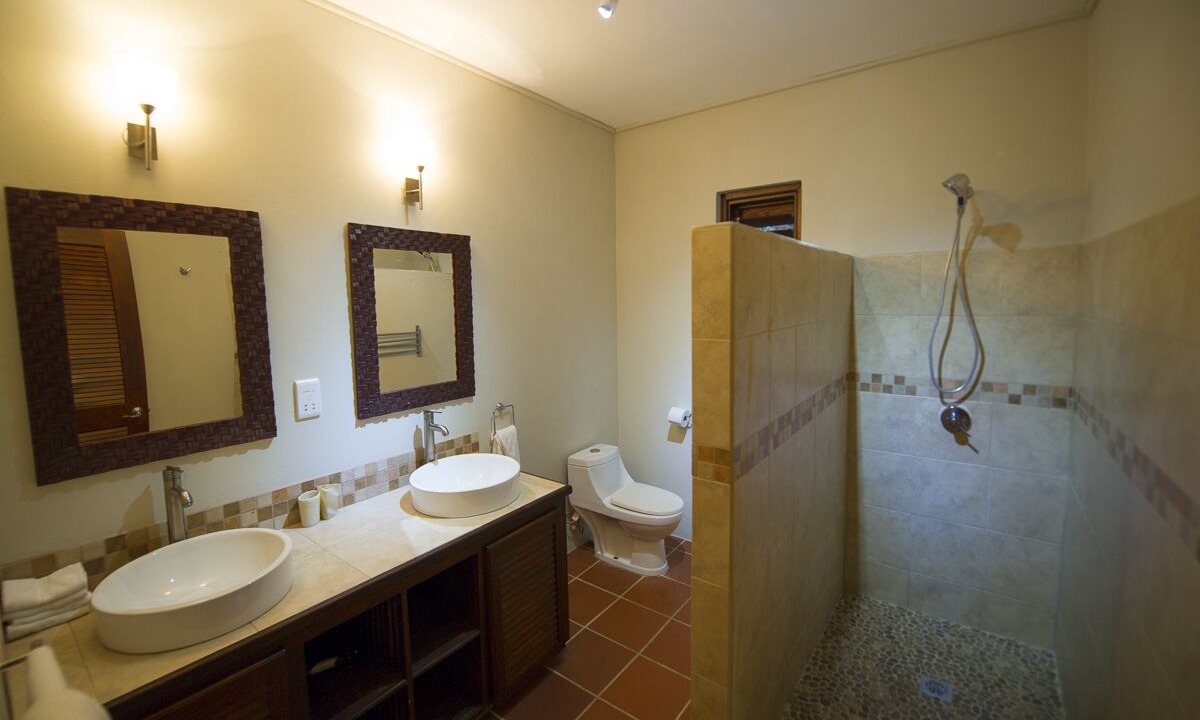 Photo of Bathroom in Marigot Bay