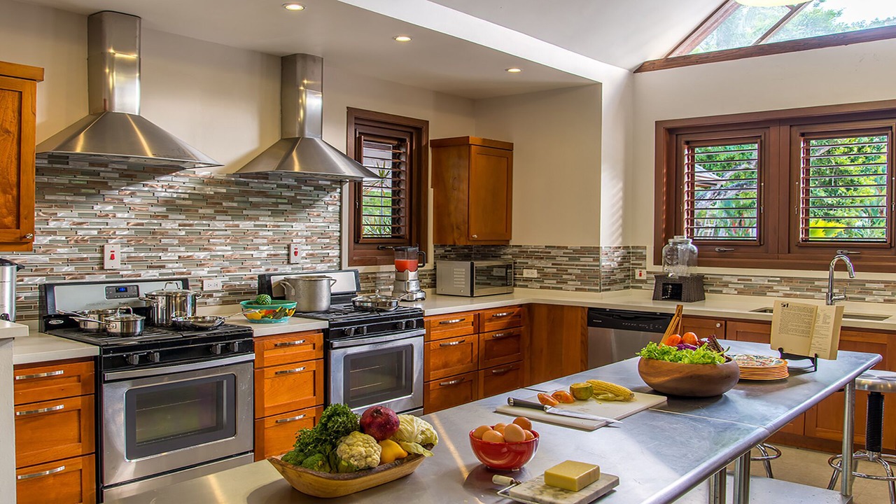 Photo of Kitchen in Mammee Bay