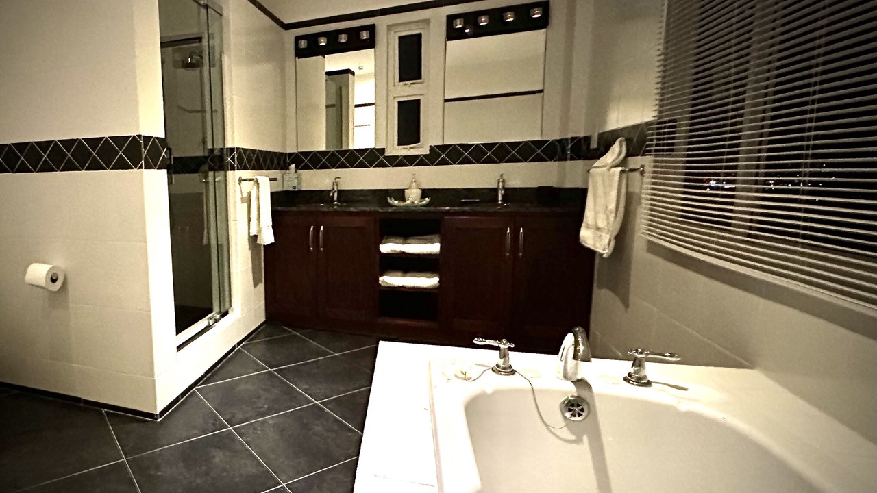 Photo of Bathroom in Saline Point