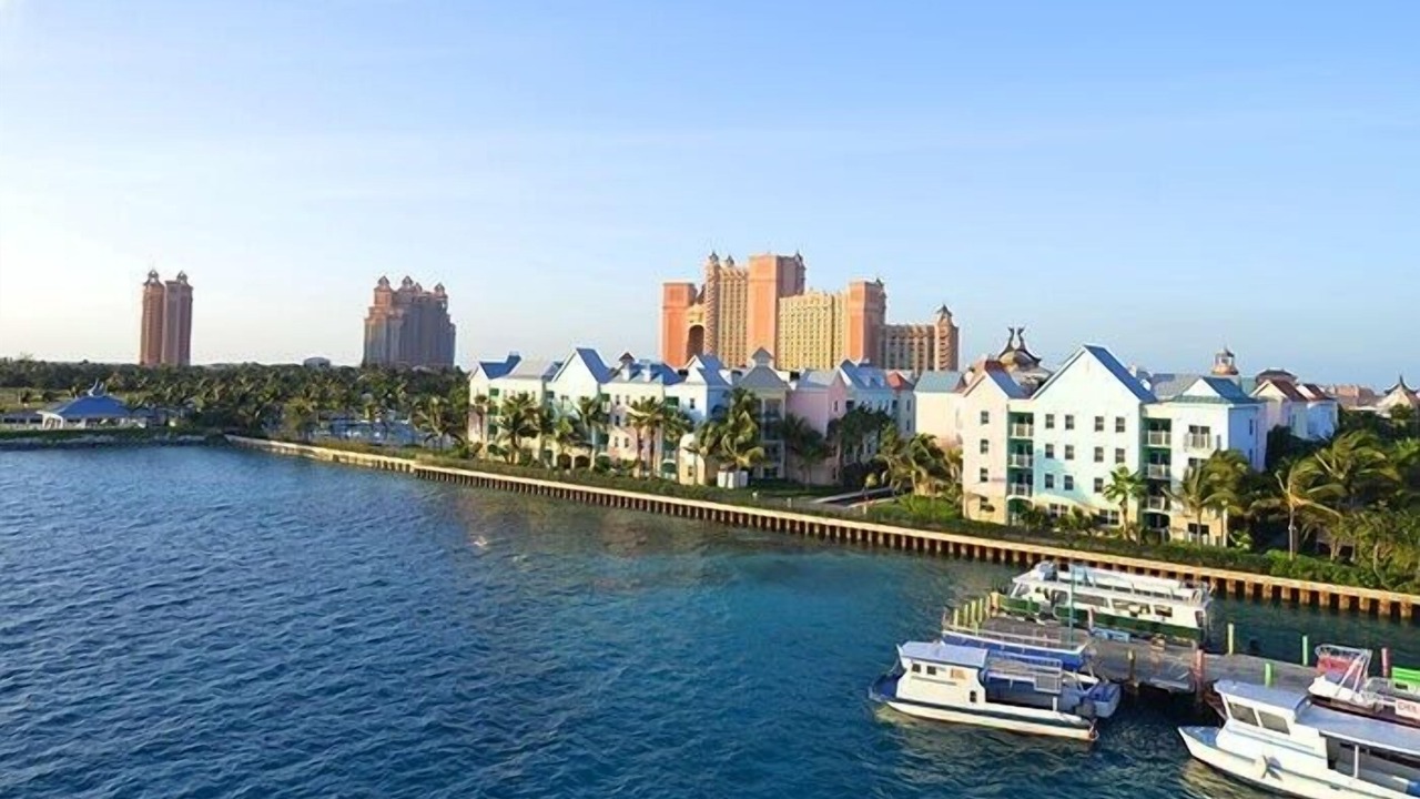 Photo of Others in Paradise Island