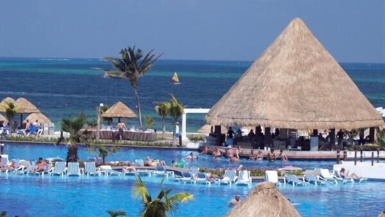 Photo of Outdoor in Paradise Island