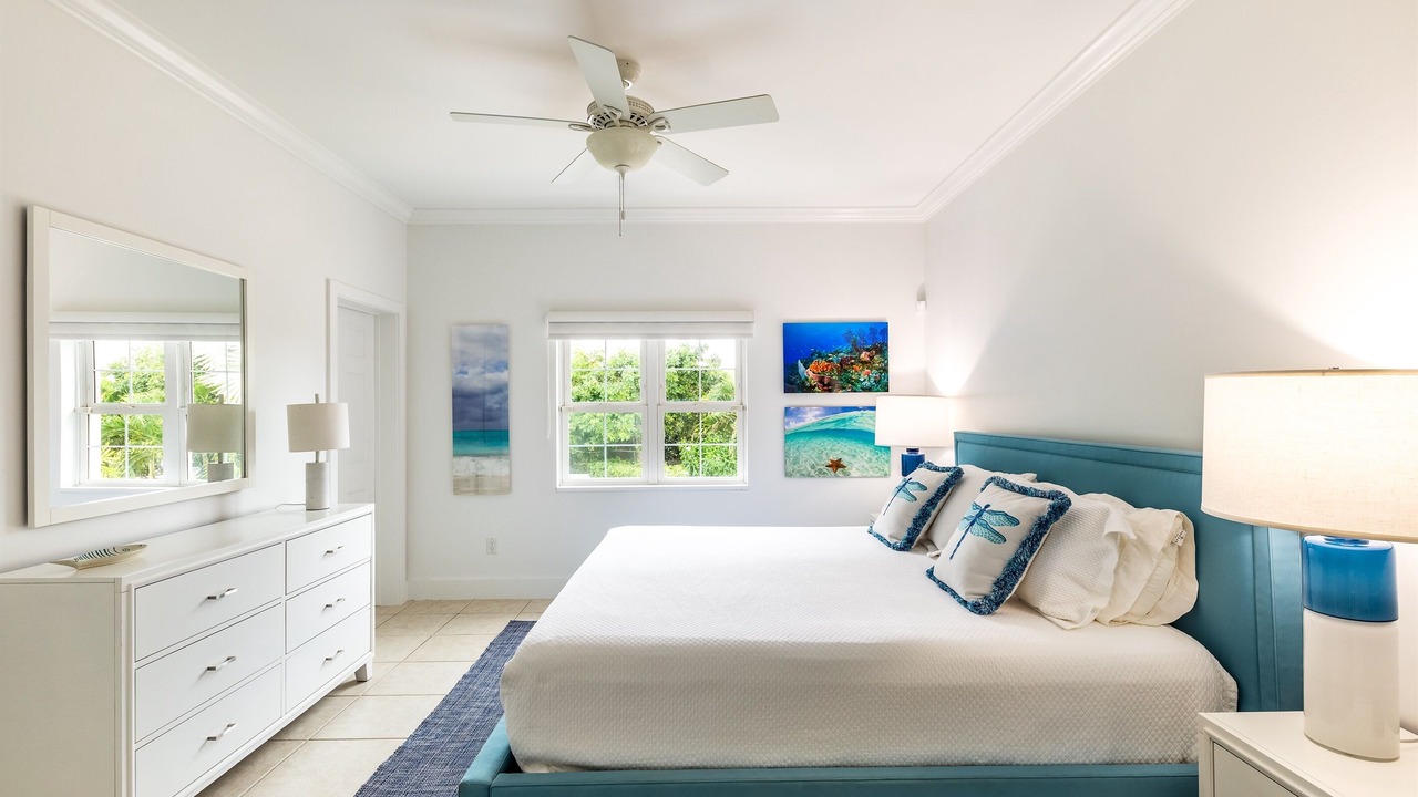 Photo of Bedroom in Leeward Settlement