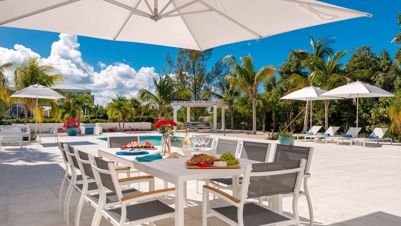 Photo of Outdoor in Leeward Settlement