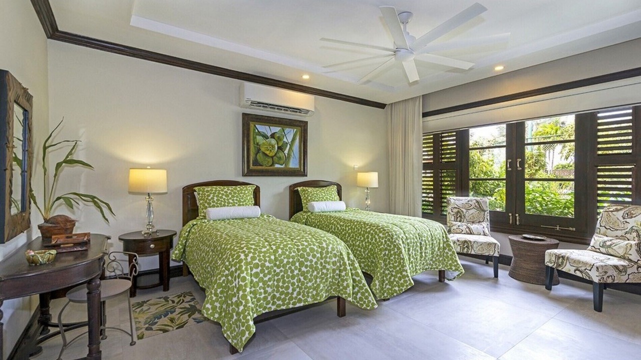 Photo of Bedroom in Discovery Bay