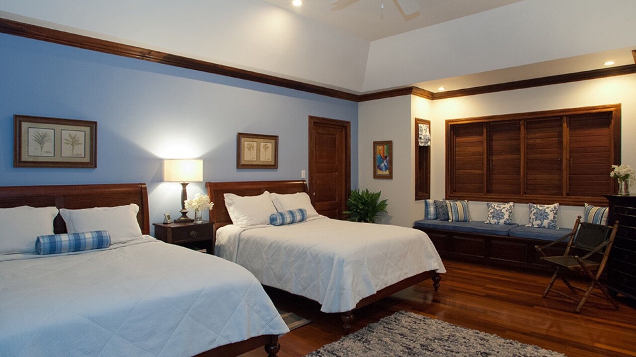 Photo of Bedroom in Discovery Bay