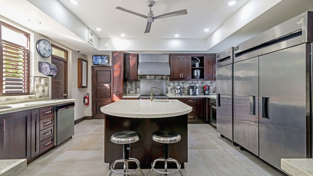 Photo of Kitchen in Discovery Bay