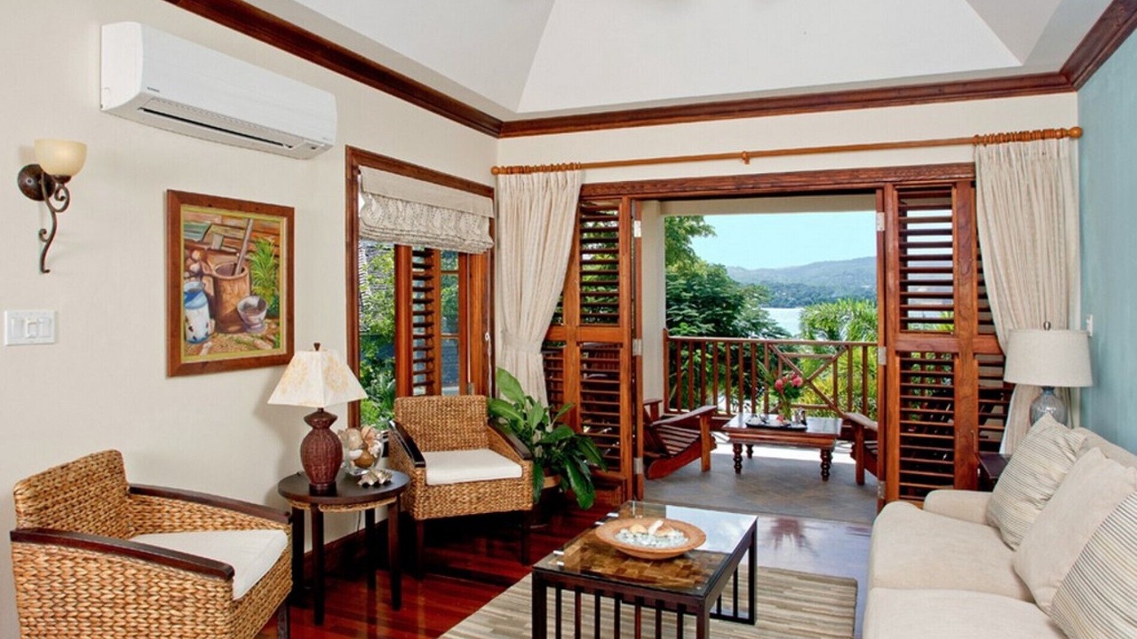 Photo of Livingroom in Discovery Bay