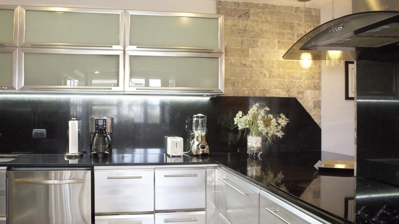 Photo of Kitchen in Condado