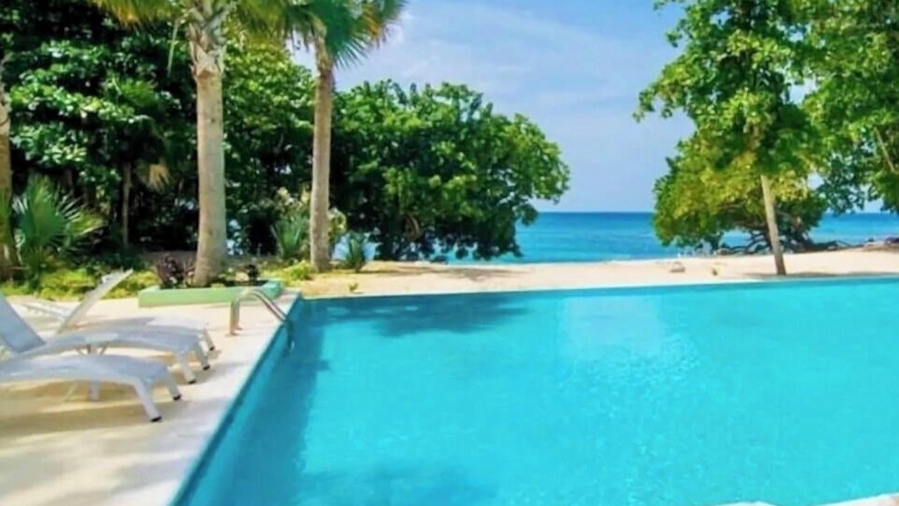 Photo of Outdoor in Orange Bay