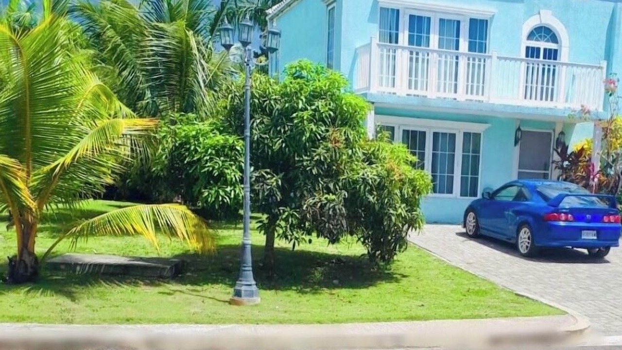 Photo of Outdoor in Orange Bay
