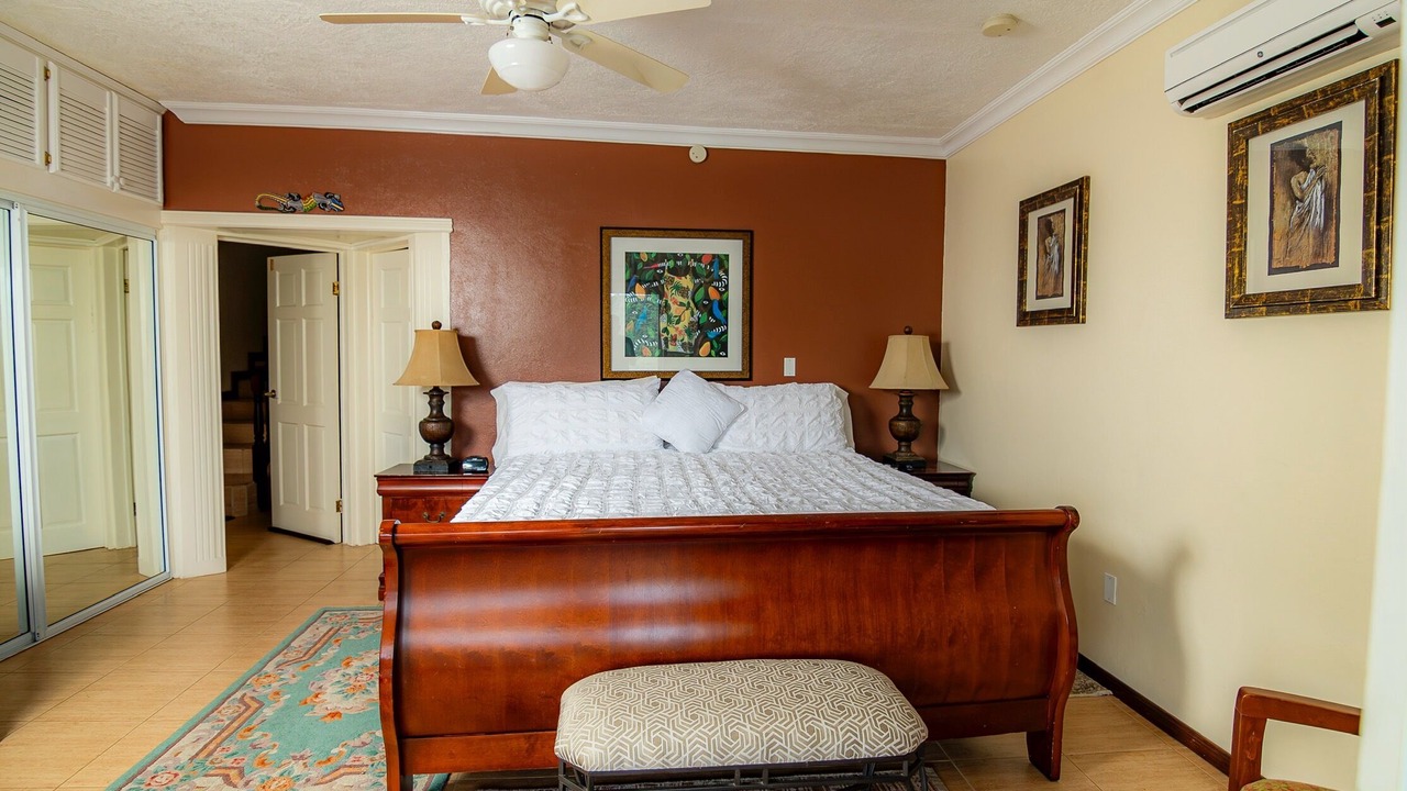 Photo of Bedroom in Marigot Bay