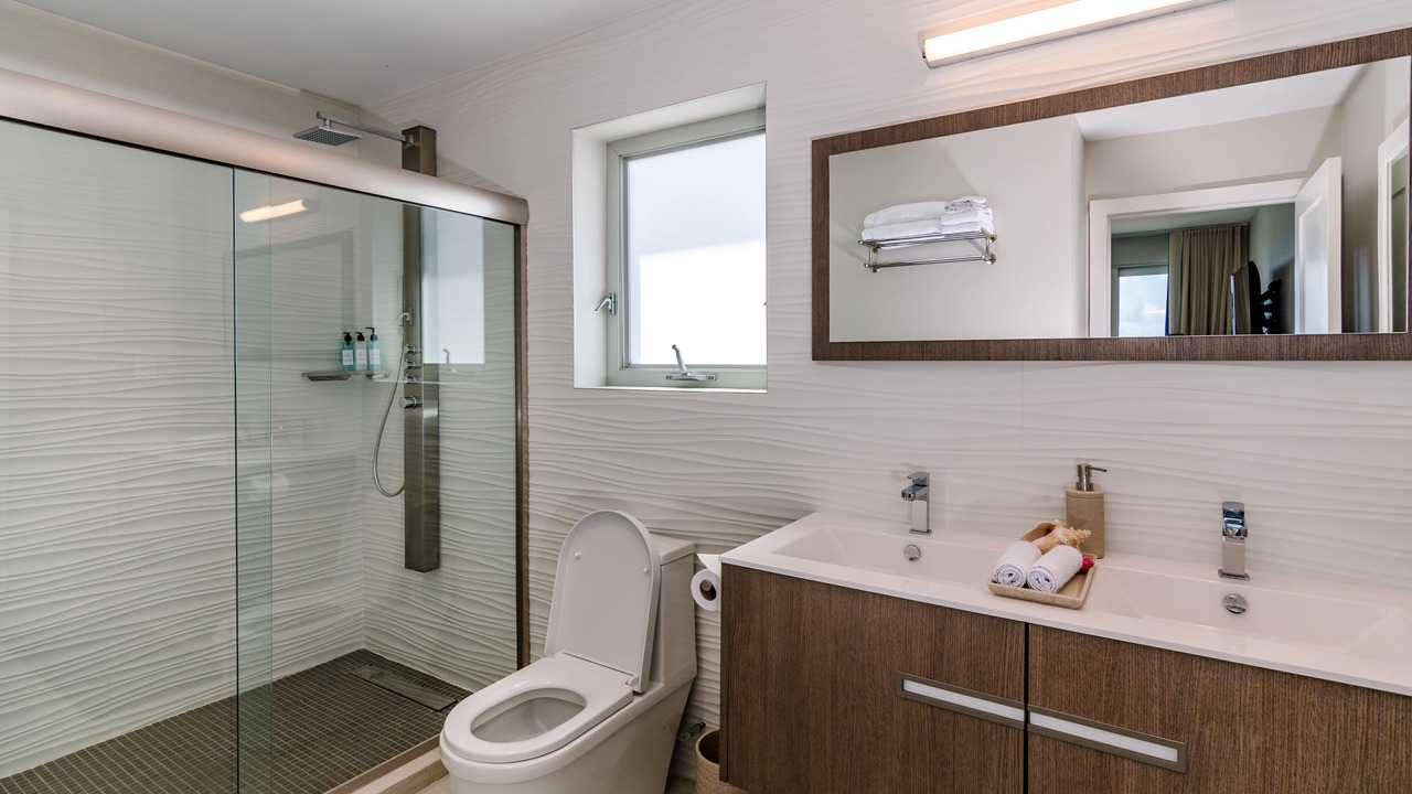 Photo of Bathroom in Calivigny