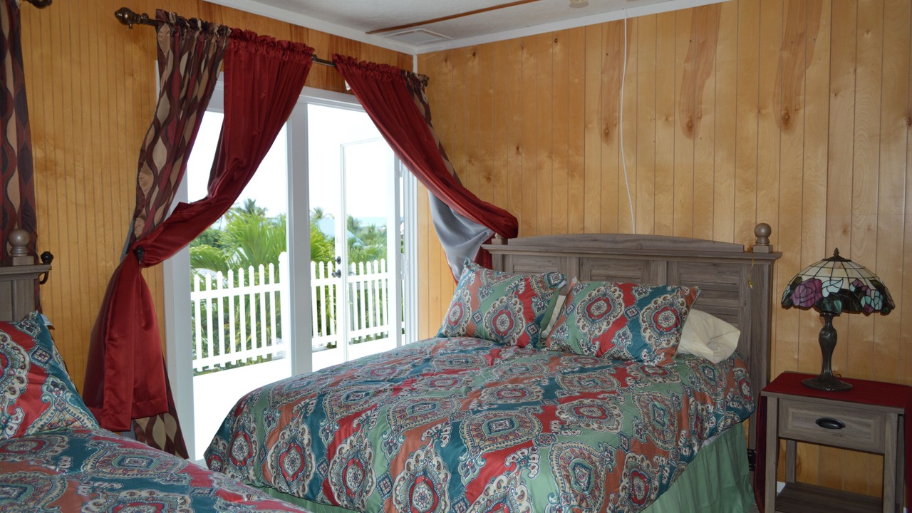 Photo of Bedroom in Man O War Cay