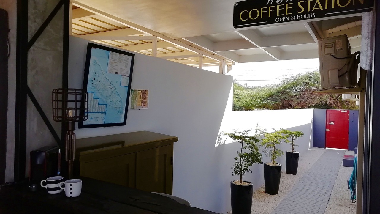 Photo of Others in Oranjestad-West