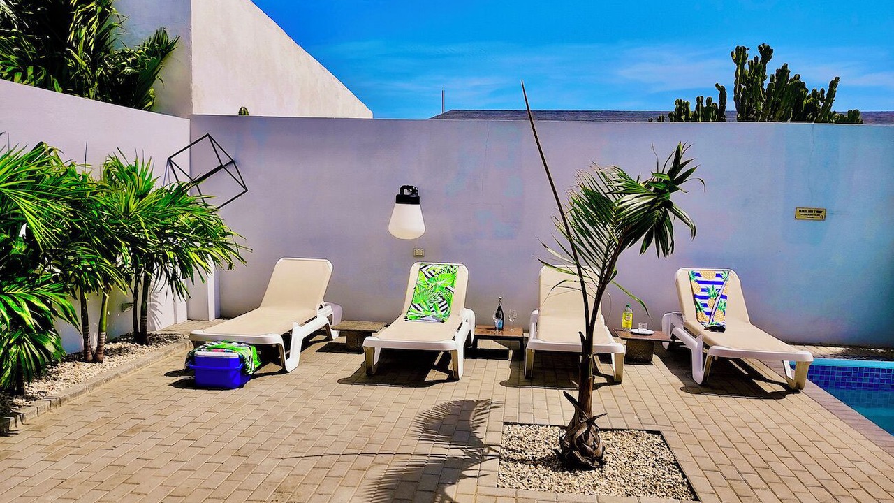 Photo of Outdoor in Oranjestad-West