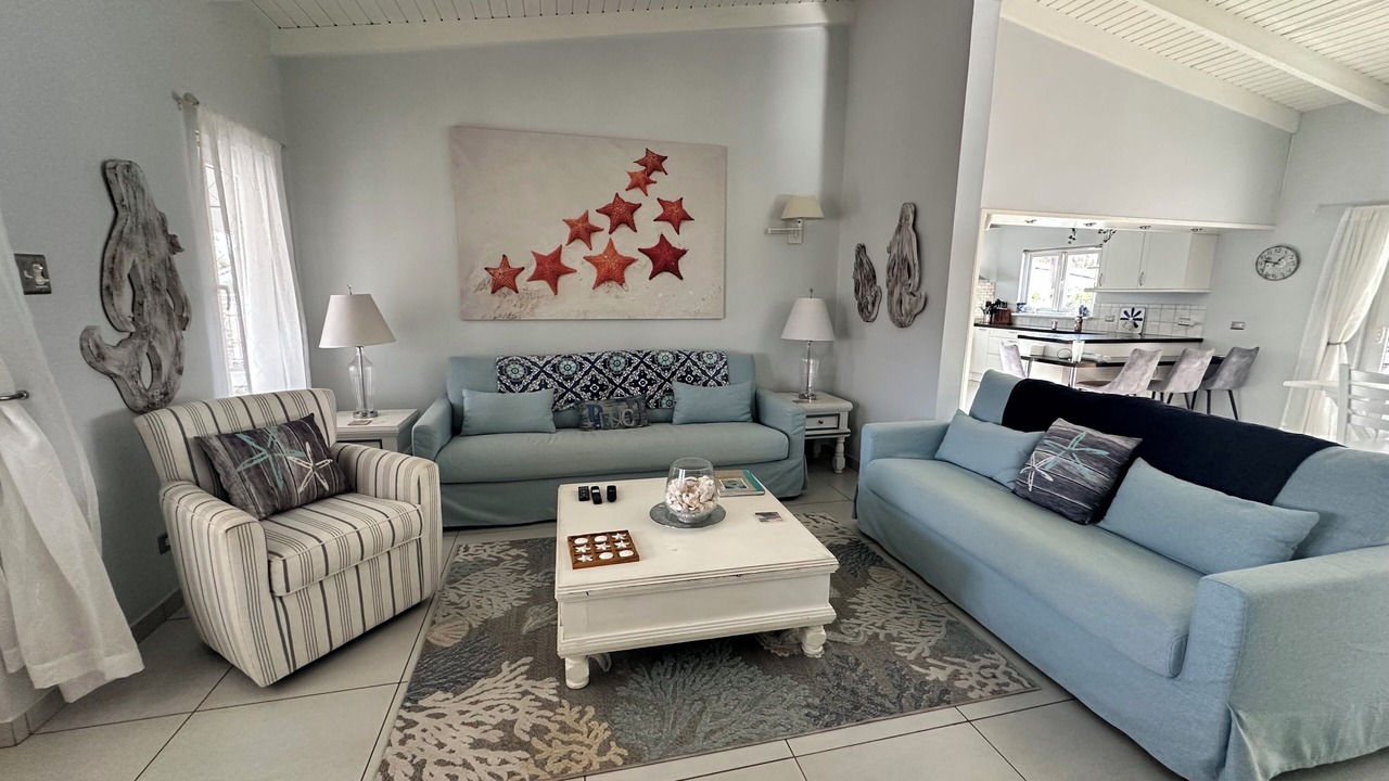 Photo of Livingroom in Palm Beach