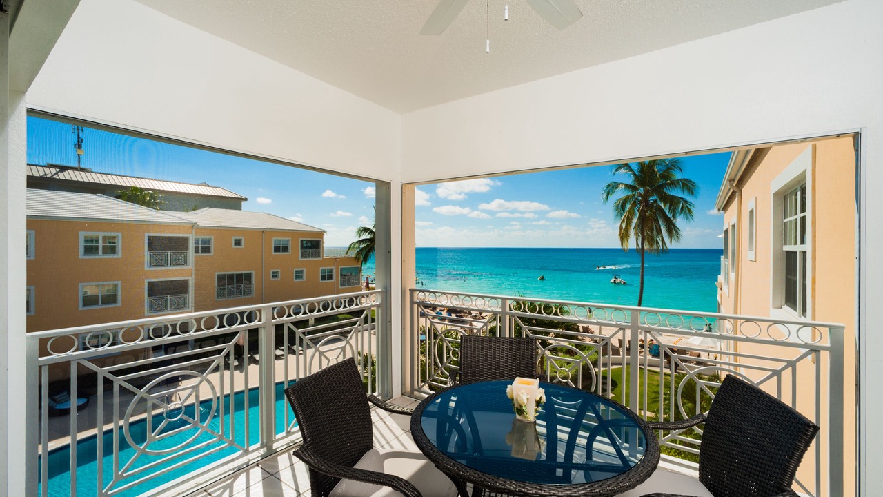Photo of Patio Balcony in Seven Mile Beach