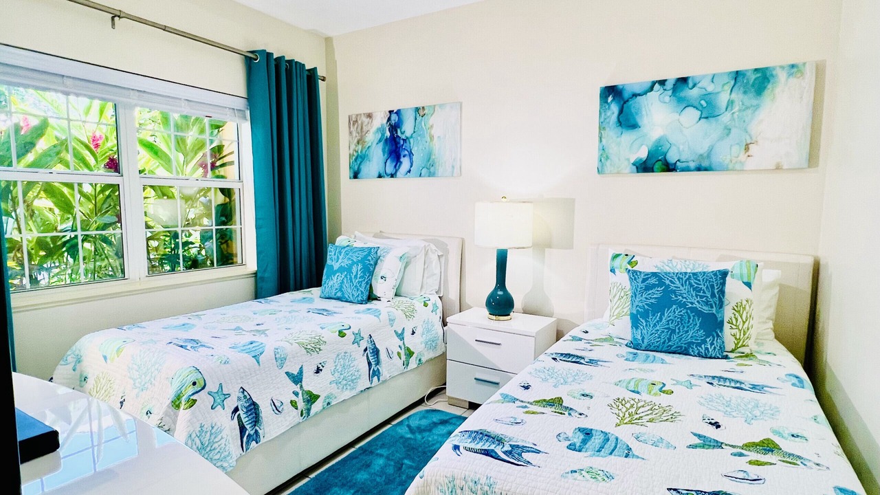 Photo of Bedroom in Seven Mile Beach