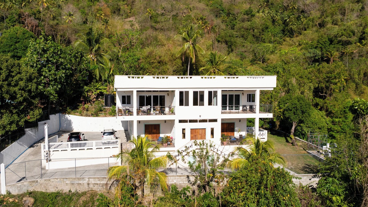 Photo of Outdoor in Soufriere
