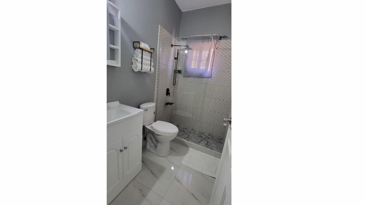 Photo of Bathroom in Runaway Bay