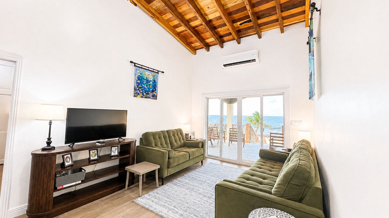 Photo of Livingroom in Hopkins