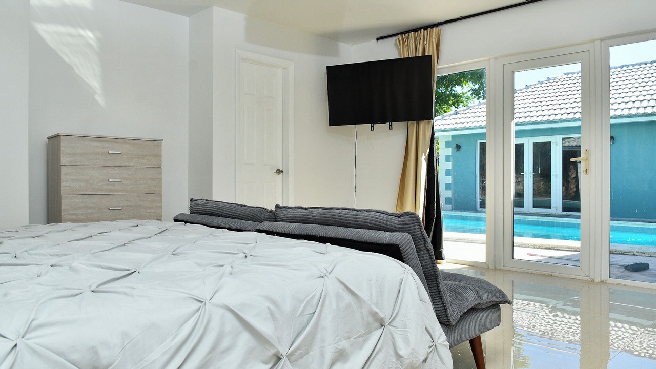 Photo of Bedroom in Bahamia West