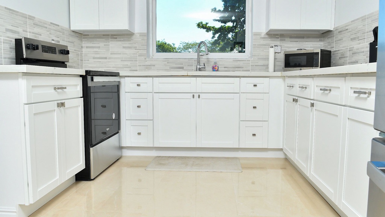 Photo of Kitchen in Bahamia West