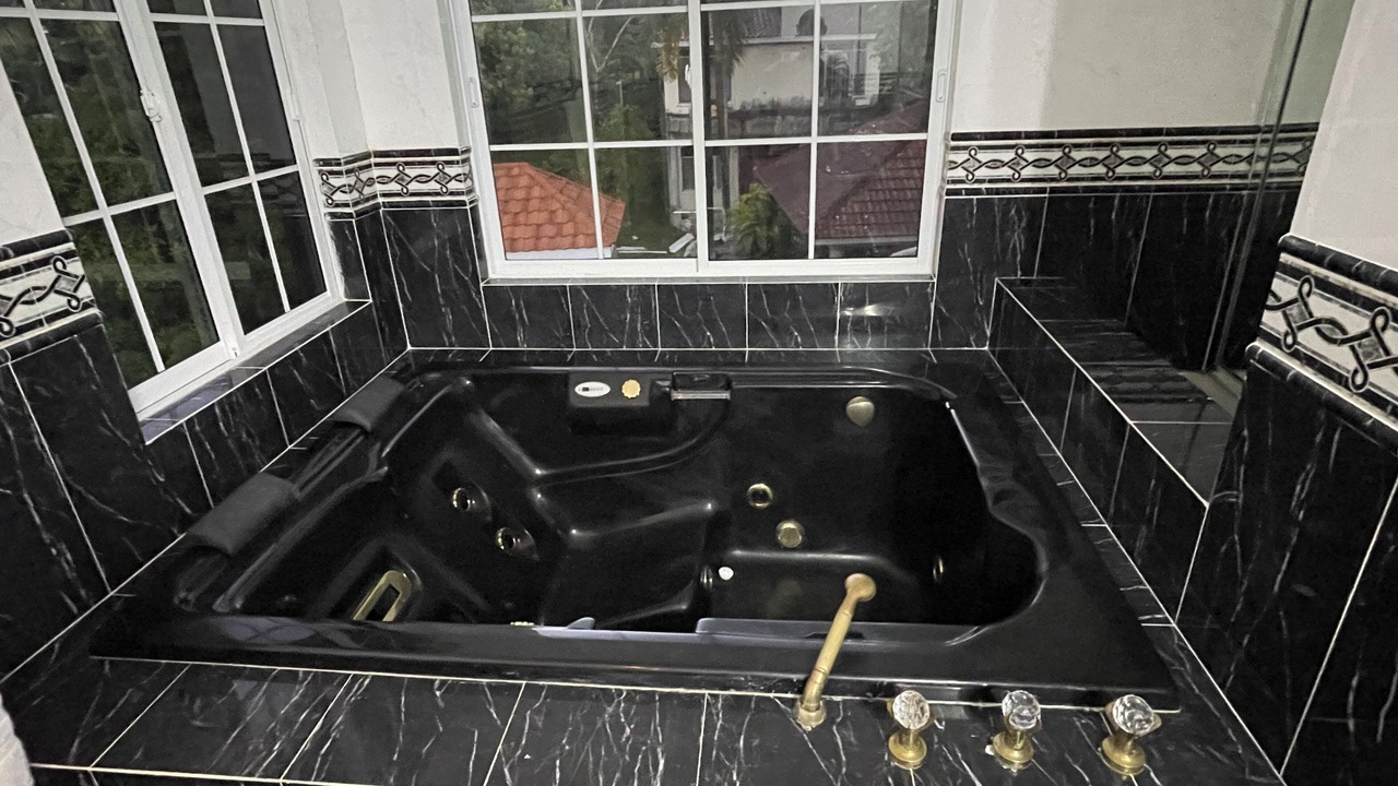 Photo of Bathroom in Jack's Hill