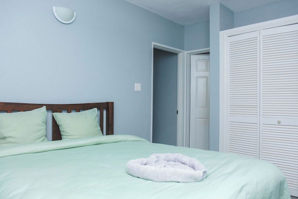 Photo of Bedroom in Falmouth Harbour